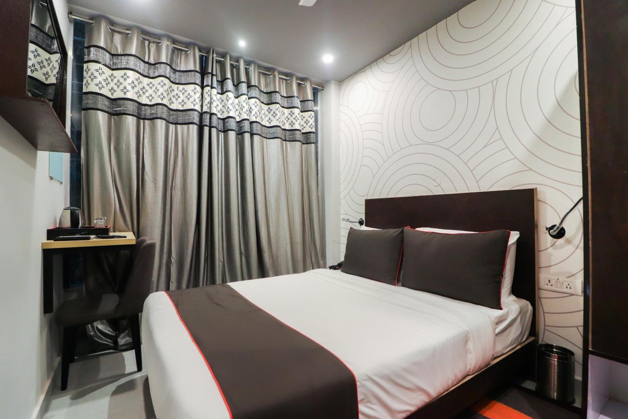 Super Collection O Sonica Gold Civil Lines Otel Allāhābād Junction Dış mekan fotoğraf